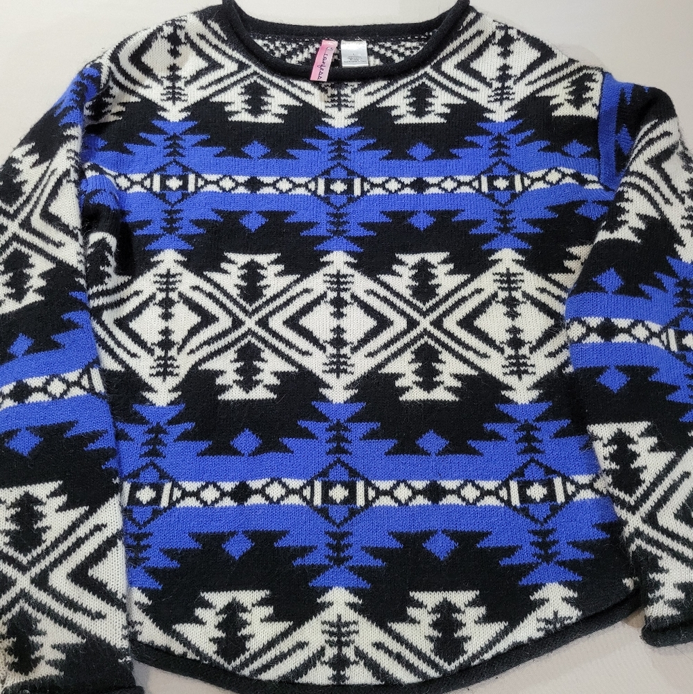 Confess Aztec Print Pullover Sweater Sz Lg SW 30